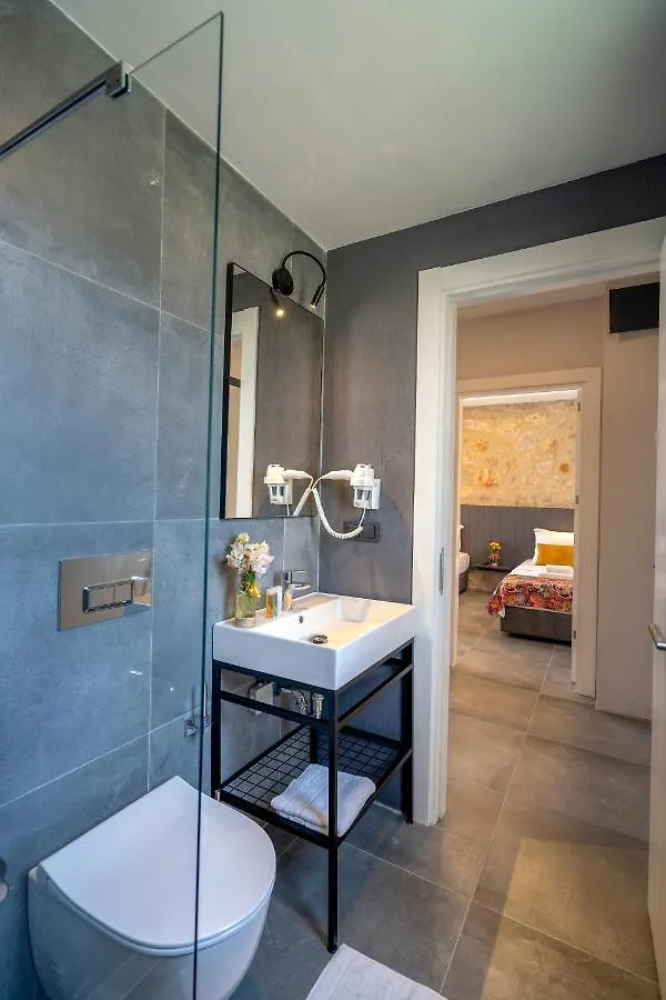 Dadya Bora Hotel Emecik