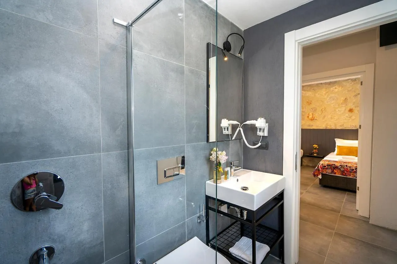 Dadya Bora Hotel Emecik